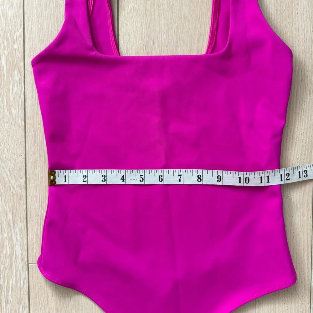 Good American Modern Scuba Tank Bodysuit in Fuchsia Pink Women’s Size 2 - Picture 9 of 11